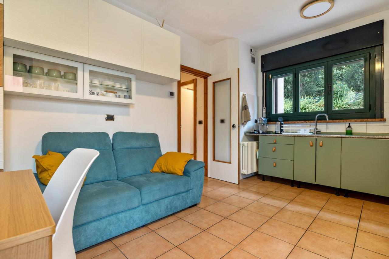La Terrazza Di Vincent Sul Garda Lägenhet Riva del Garda Exteriör bild